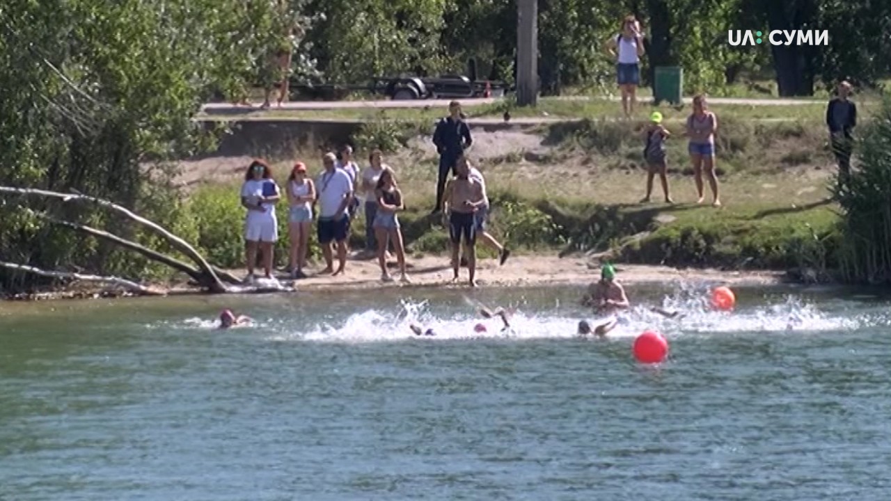 У Сумах розпочалися змагання з плавання на відкритій воді