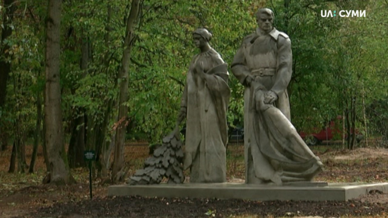 Музей зі скульптурами радянських діячів відкрили на Сумщині