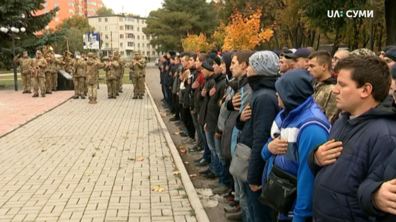 130 призовників Сумщини відправили на строкову військову службу
